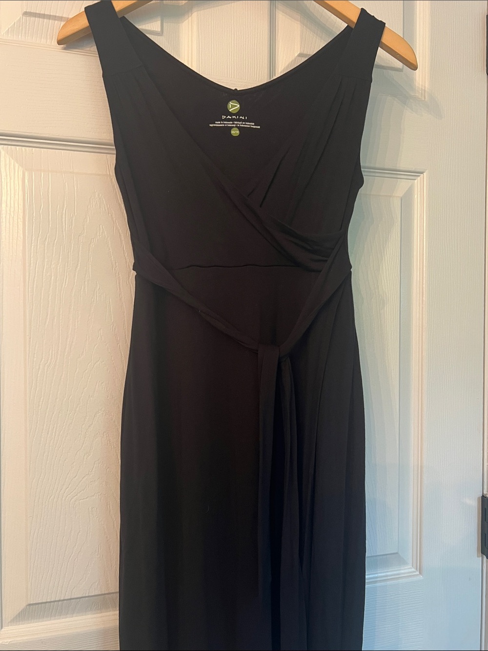 Dakini Black Sleeveless Midi Dress